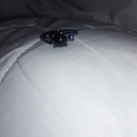 SOLD NWOT Luxury Round Black Gem Wedding Ring SZ6 - Picture 5 of 8